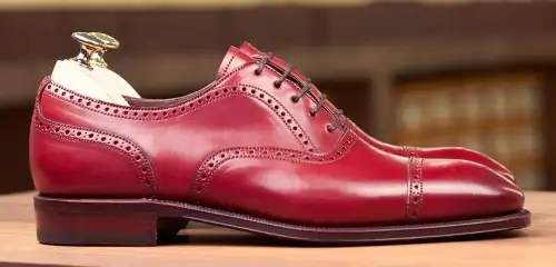 Even a shoe as beautiful as this Carmina brogue above does not hold a light to the Delos shoes below.....the difference between machine made and handmade...and believe me the pics do not do justice to the handmade... (photo of Carmina courtesy of Leatherfoot)