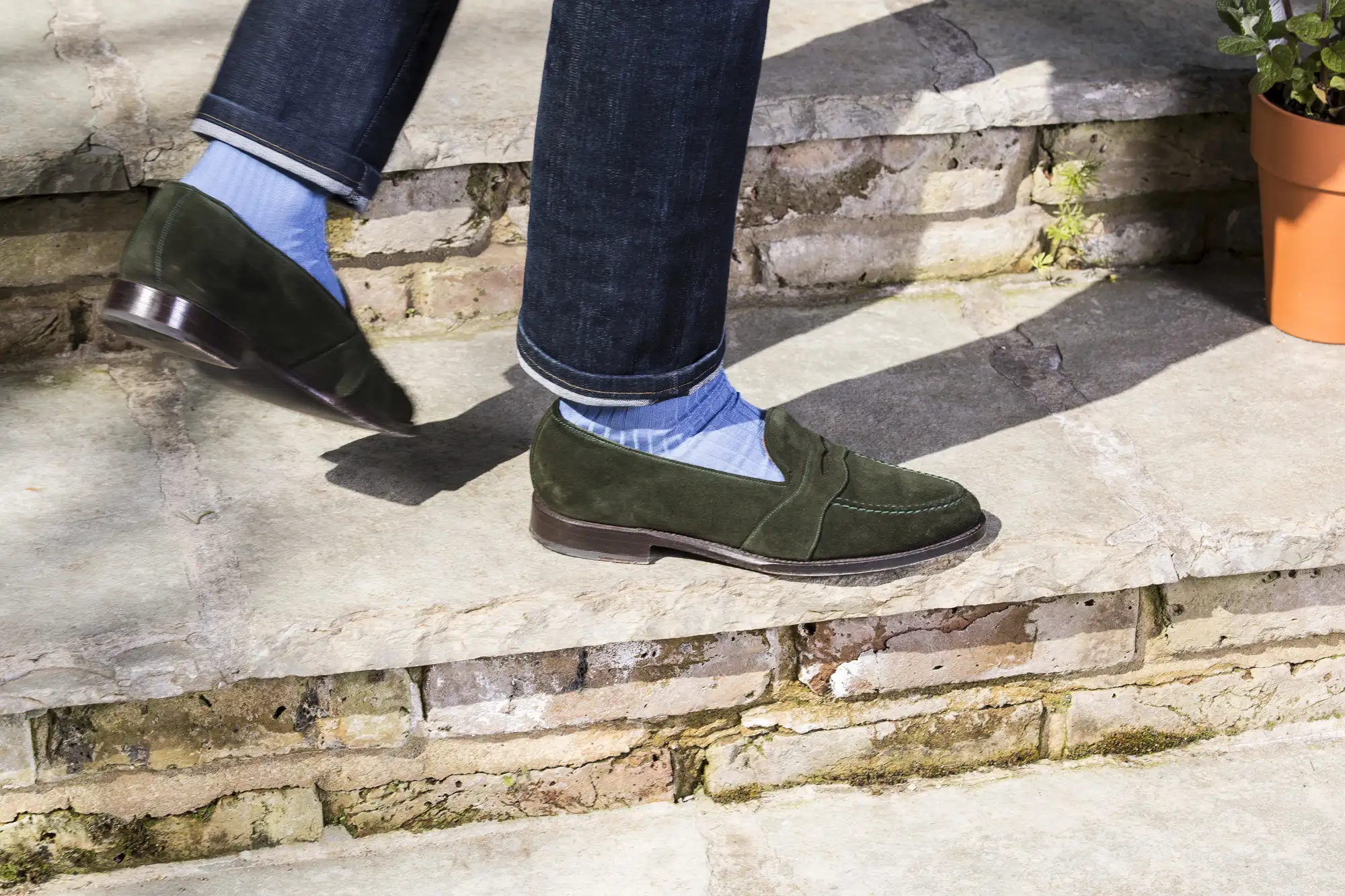 the-shoe-snob-socks-model-april-322