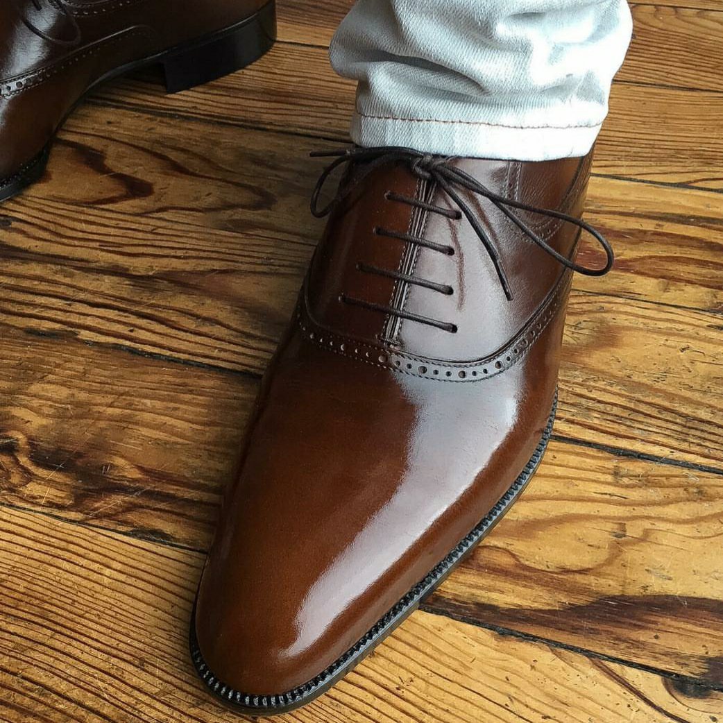 The Saddle Oxford done Differently