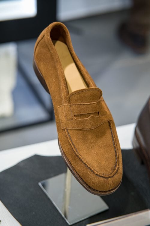 Unlined loafer.