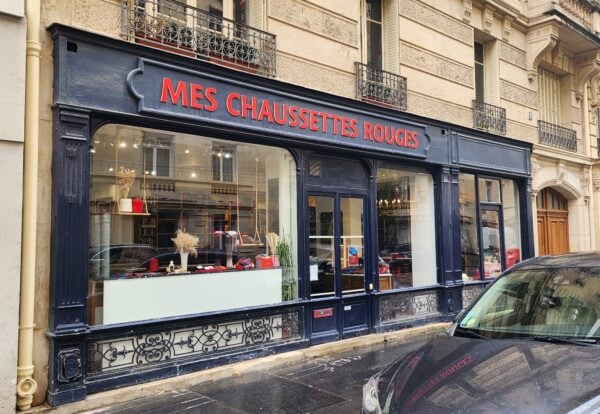 A Trip To The Mes Chaussettes Rouges Shop