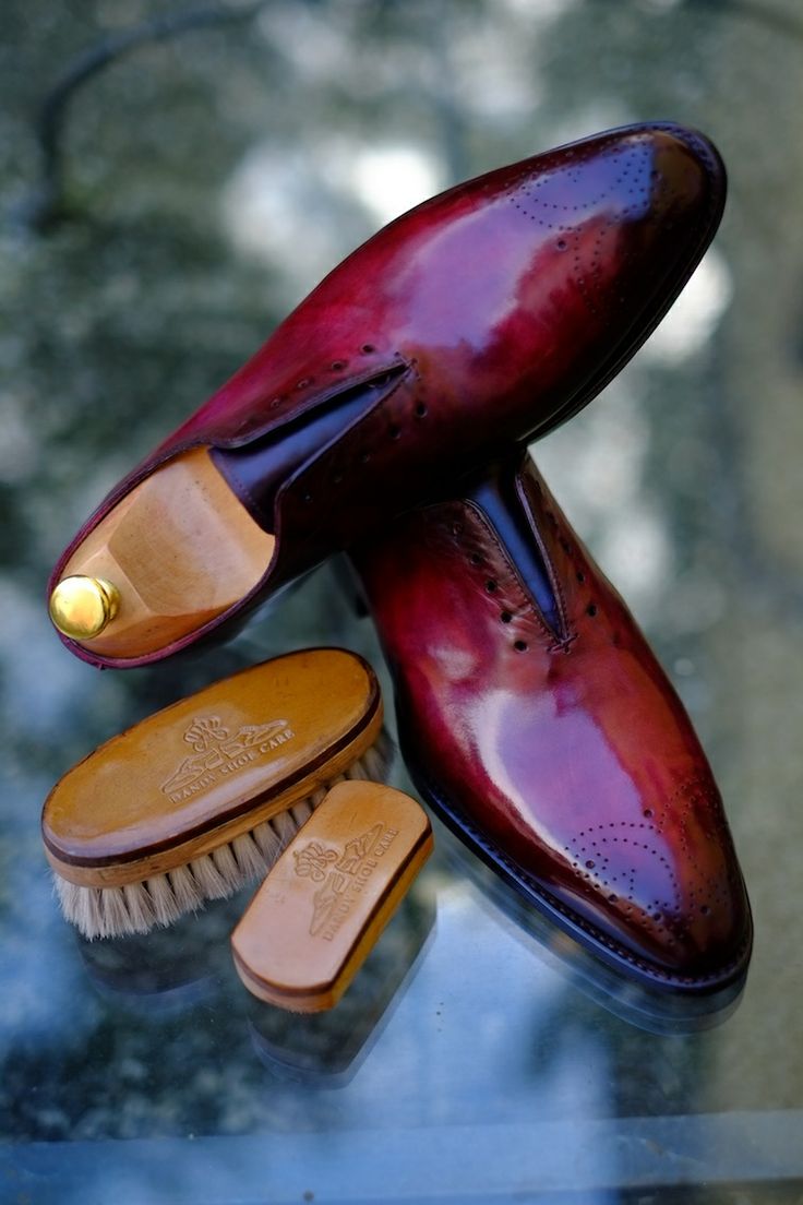 Shoe patina
