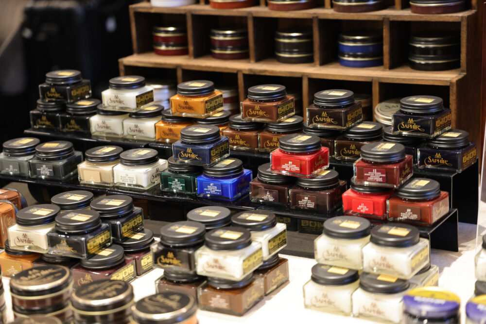 Saphir shoe care products, various colors of the creme pommadier