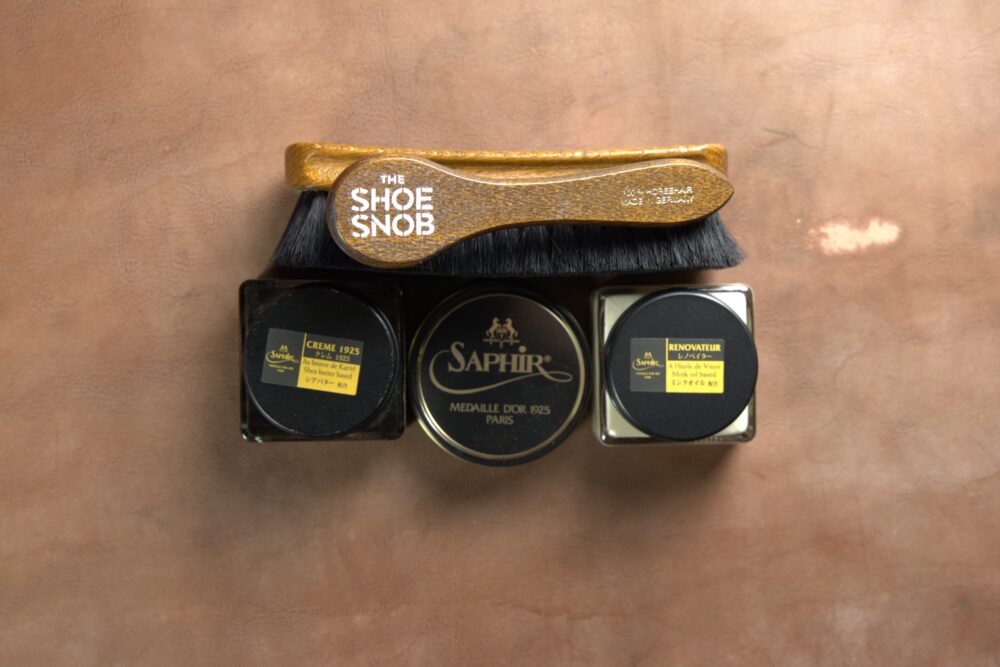 Cura delle scarpe Saphir presso The Shoe Snob