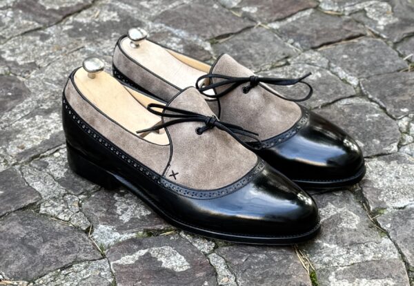 Lion by Caulaincourt: French Design Meets British Construction